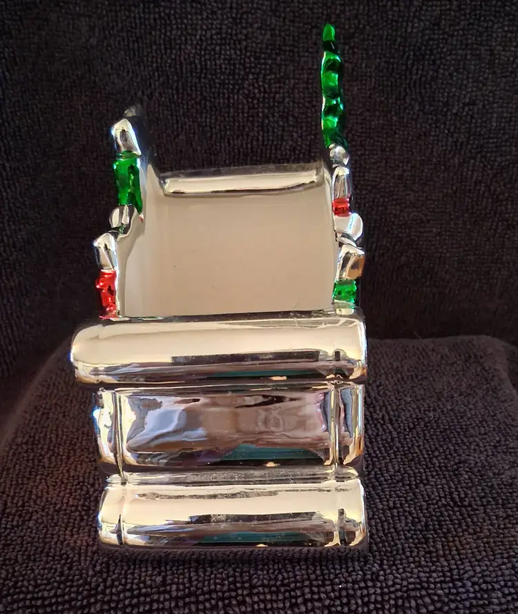 Vintage Bath and Bodyworks Silver Sleigh with Presents
