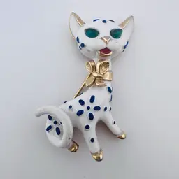 Vintage Crown Trifari Scarce Cat Brooch From Precious Pets Collection Gemstone Eye Enameled Goldtone