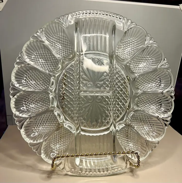 Vintage LE Smith Deep Well Deviled Egg & Relish Tray Pineapple Pattern