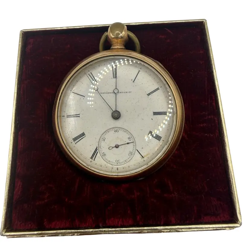 Untested vintage Elgin National Watch Co. pocket watch with a gold-filled case