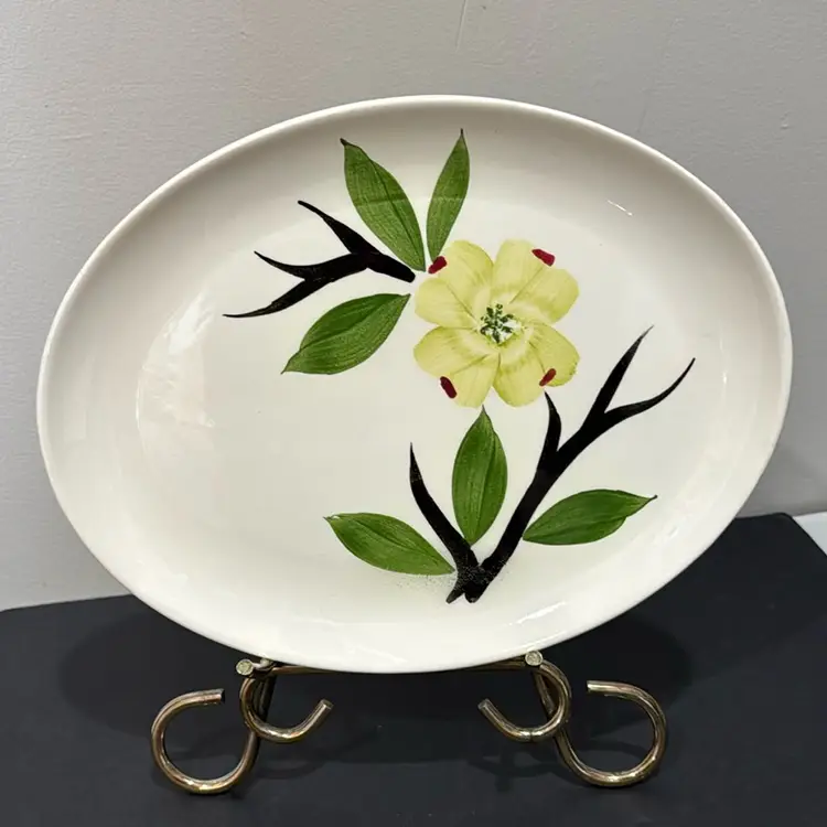 Joni Dixie Dogwood Platter 11.5”