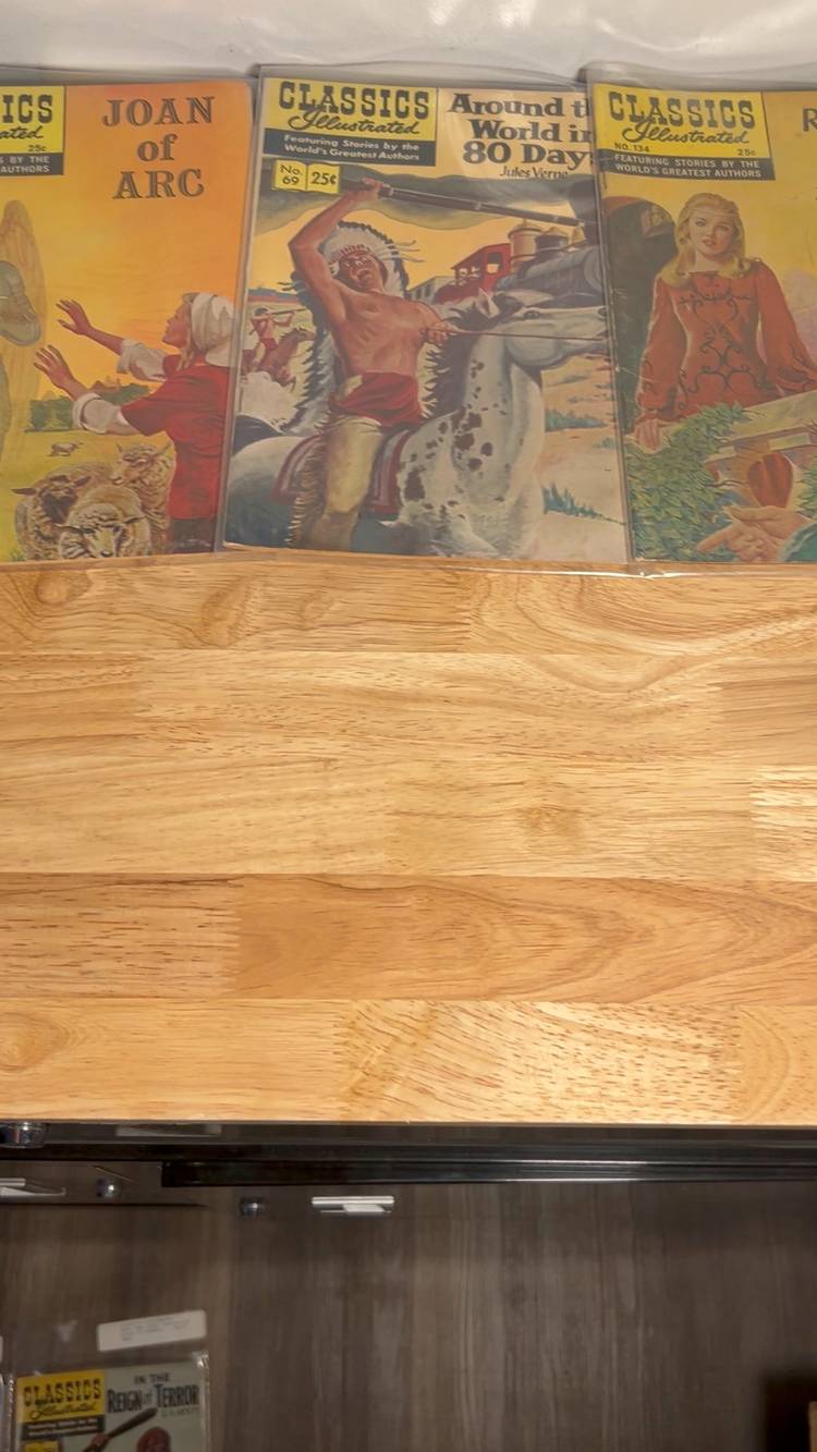 Lot Of 35 Classics Illustrated Comics