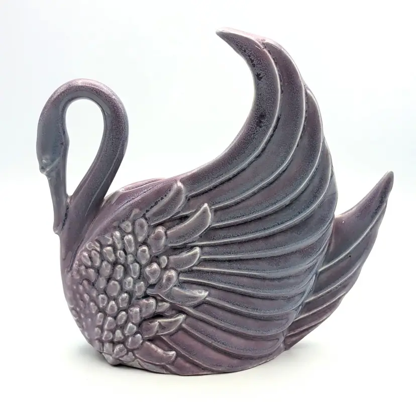 Royal Haeger Swan Mallow Color Purple Lavendar Light Blue #R-182L Early 40s Vase