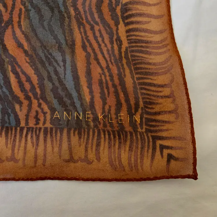 Anne Klein Ladies Scarf  20"×20" Multicolor Earthtones Abstract Print with Logo