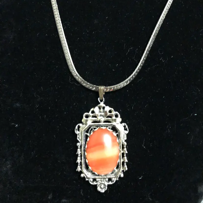 Beautiful Ornate Pendant Rust Orange Cabochon Silver-Tone Necklace