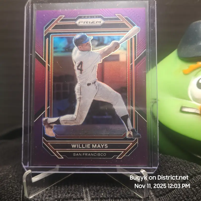 2023 Panini PRIZM Purple - Willie Mays San Francisco Giants 3/99