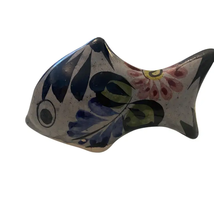 hand-painted Mexican Tonala pottery fish figurine