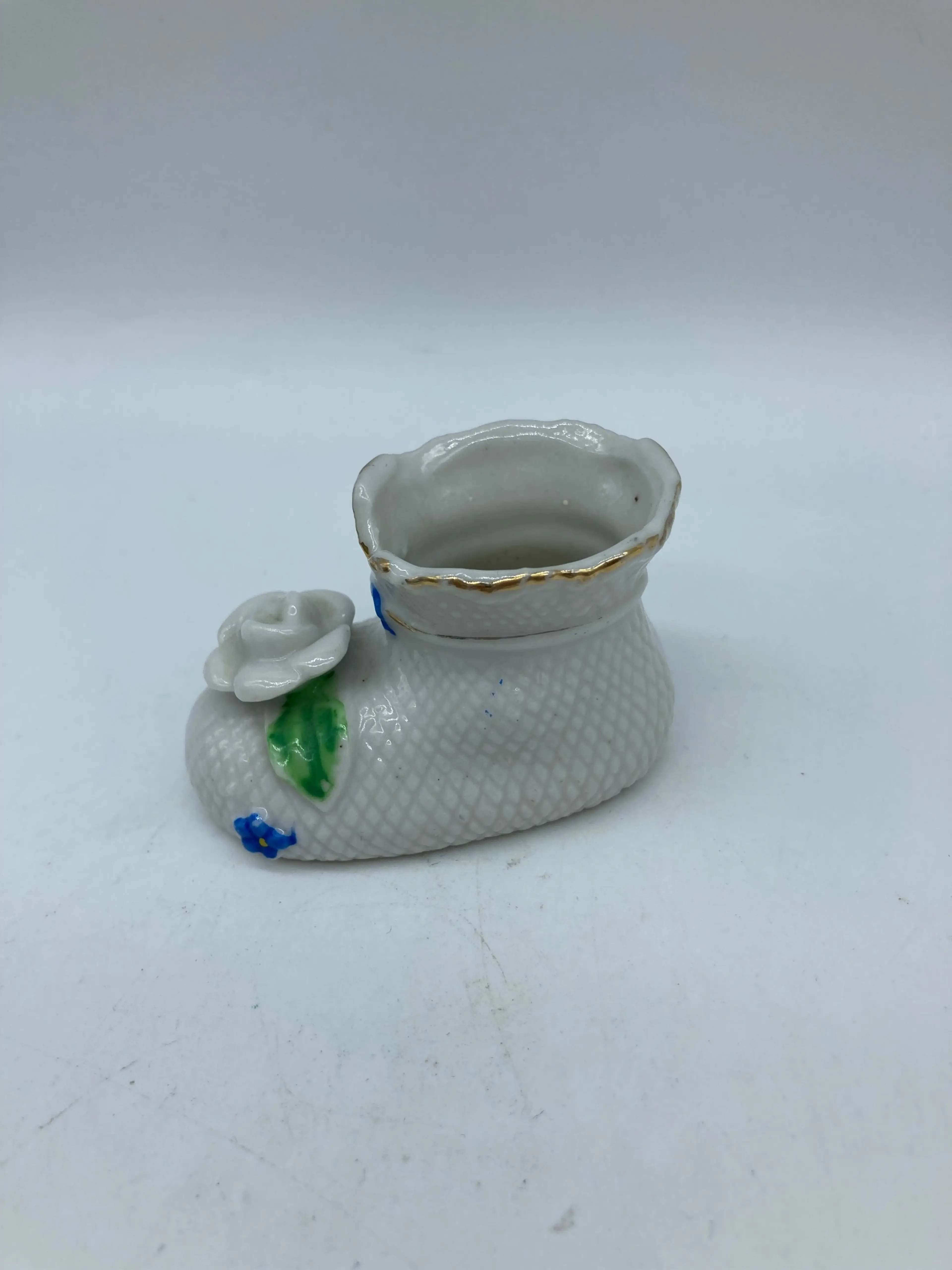 Image 2 of 3