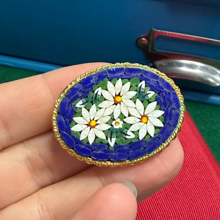 Vintage Italian Micro Mosaic Brooch Pin Daisy Flower Cobalt Blue Oval Gold Tone