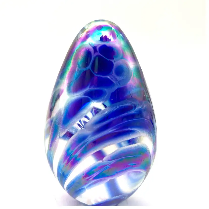 09 - Vintage 1999 Glass Eye Studios Iridescent Blue Egg Paperweight With Central Bubble.
