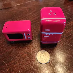 Salt & Pepper Shakers Fridge and Microwave