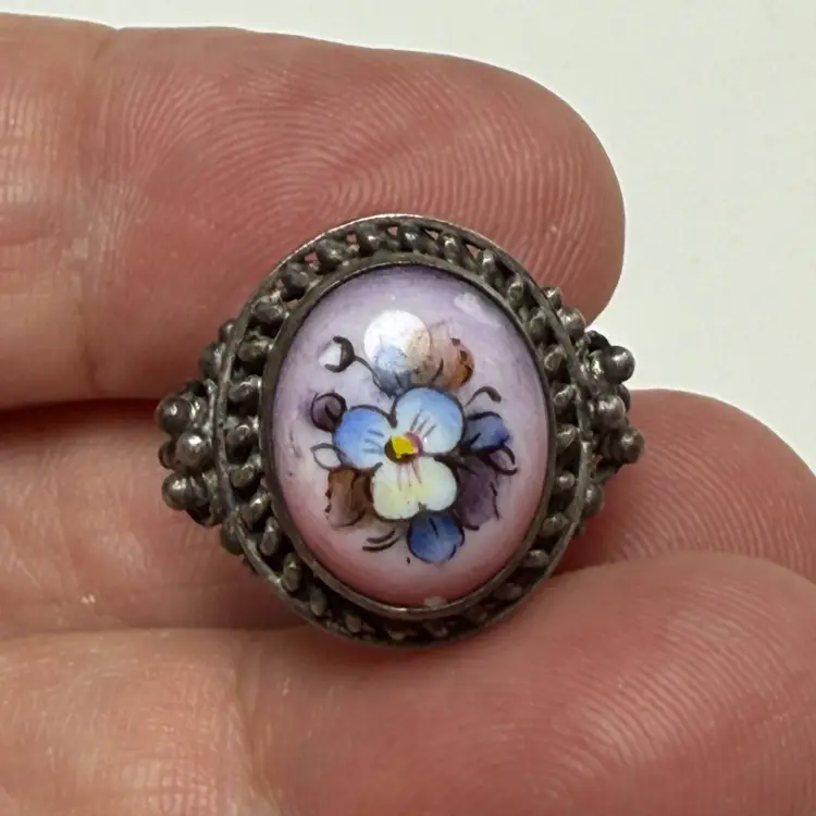 Vintage Russian Finift Rostov Ring Size 8.5 Hand Painted Fired Enamel Pansy