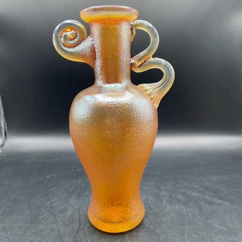 VTG Peach Vase Signed By Nelson Resembles Carnival Glass 8.5” Tall