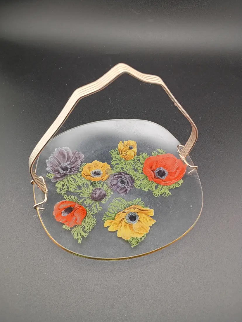 Trinket dish with floral transfers