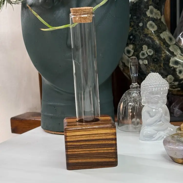 0013 ⭐️ SALE ⭐️ Zebra Wood Prop Station