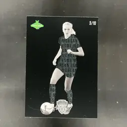 Esme Morgan 2025 Parkside NWSL Vol 1 Primary Parallel (Secondary) /10 Soccer Card