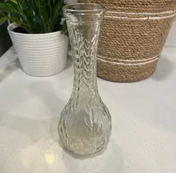 Vintage 1990 FTD Clear Glass Vase w/ Leaf Vine Design 9”