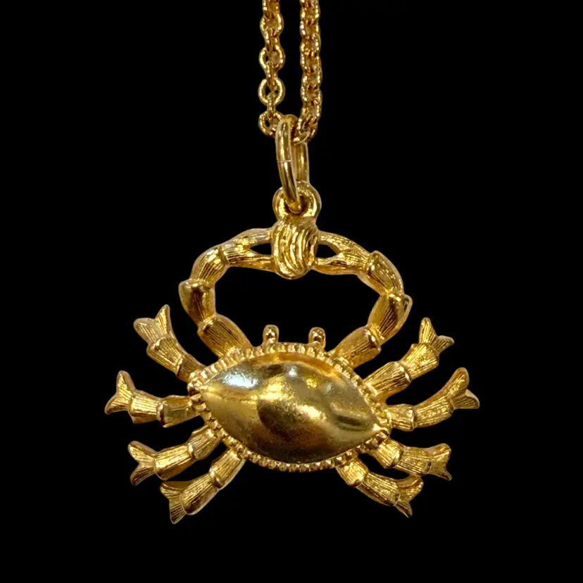 Vintage Monet GoldTone Crab Pendant 1”Cancer Zodiac Necklace 16”