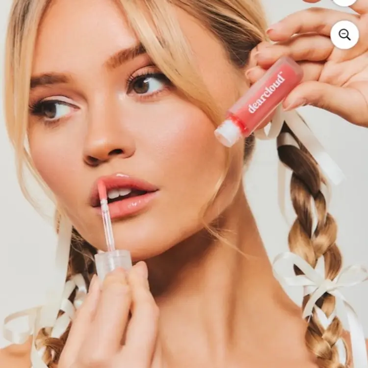 DEAR CLOUD Lip Gloss KBEAUTY