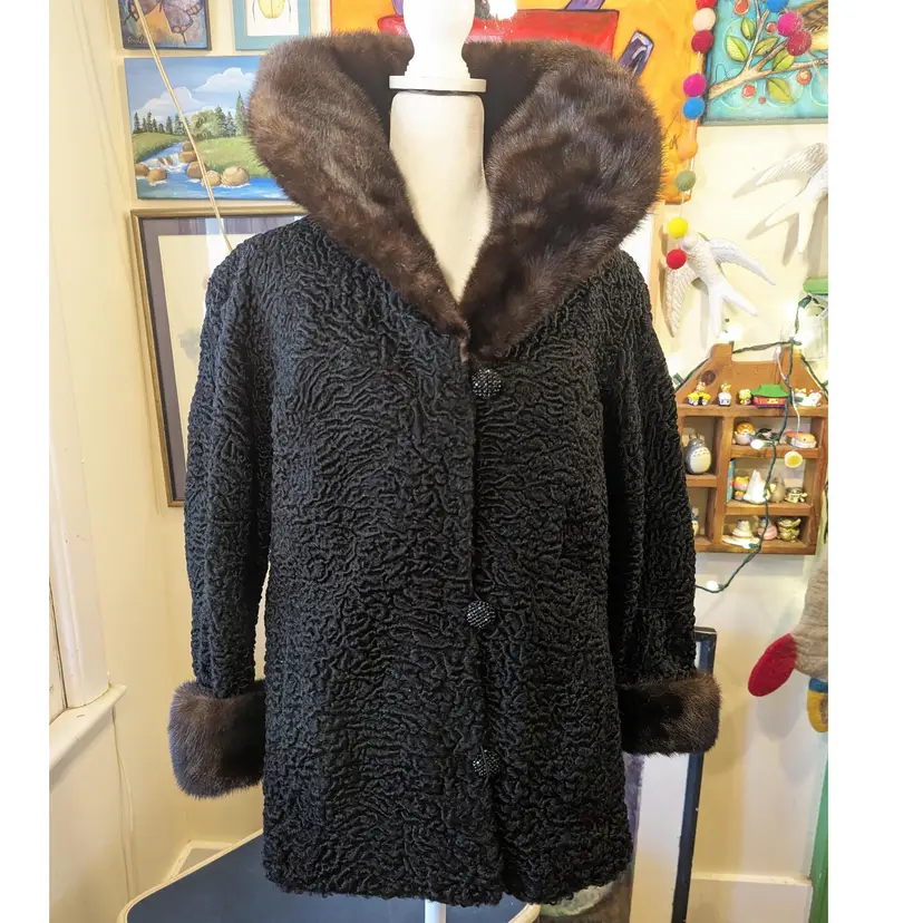 Vintage 1950's Richland Furs Winter Jacket with Fur Trim