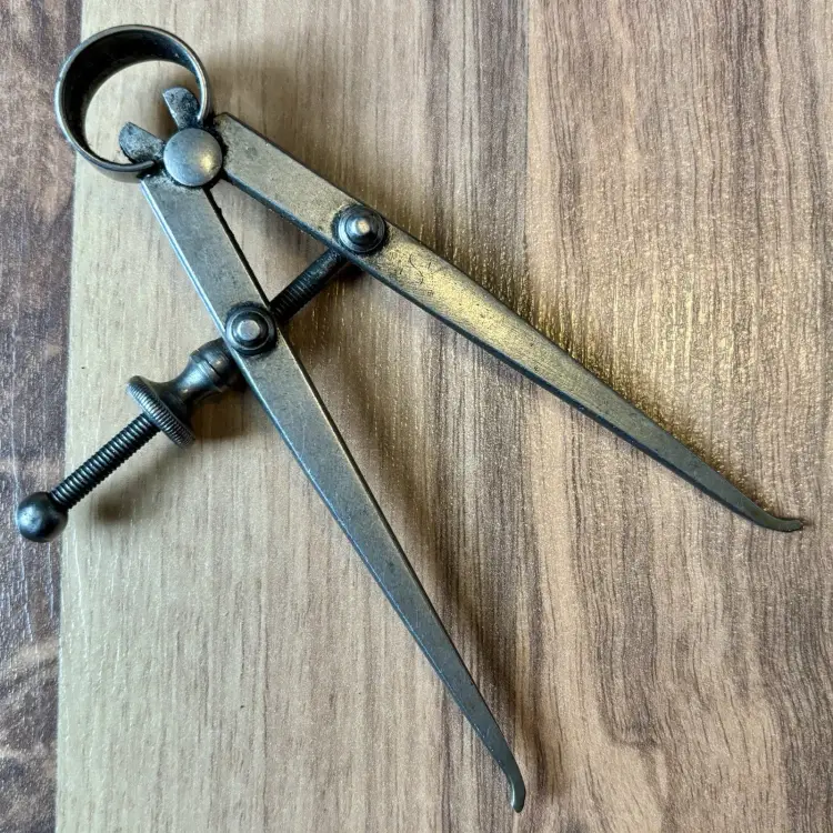 L.S. Starrett Co. No. 73 4.5" Inside Spring Calipers with Flat Legs