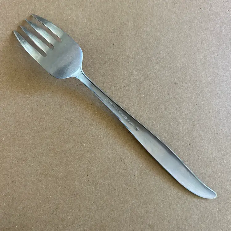 Vtg Linmark LMN2 Dining Fork 7”
Good Condition - Let Me Know If You Have Any Questions.
Thank You