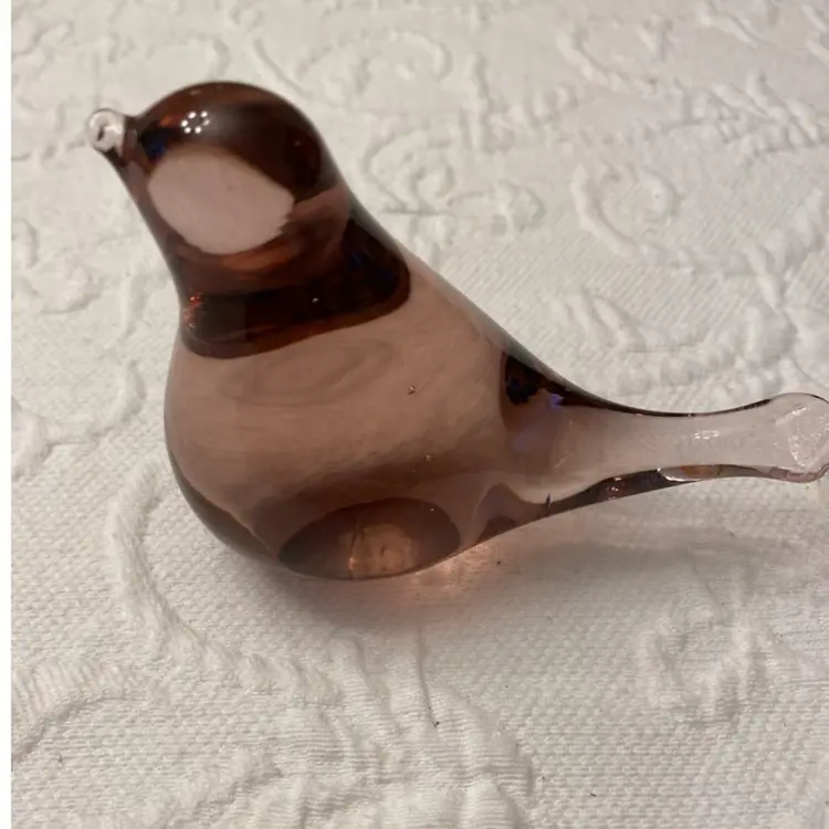 HAND-BLOWN GLASS BIRD