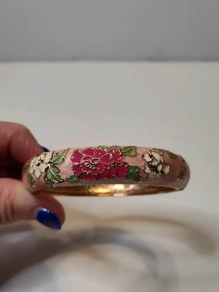 Pink cloissone snap bangel