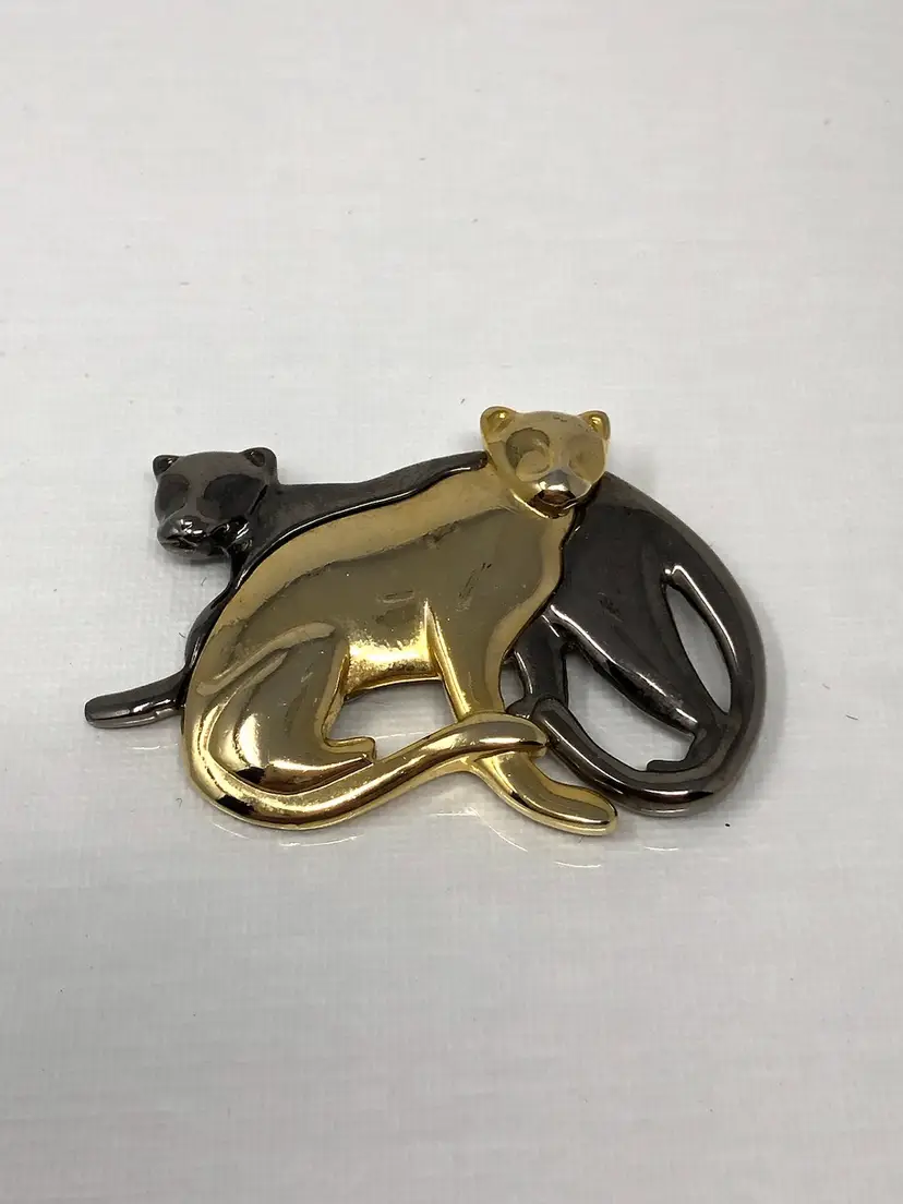 Liz Claiborne Two-Tone Metal Lioness Pin Brooch