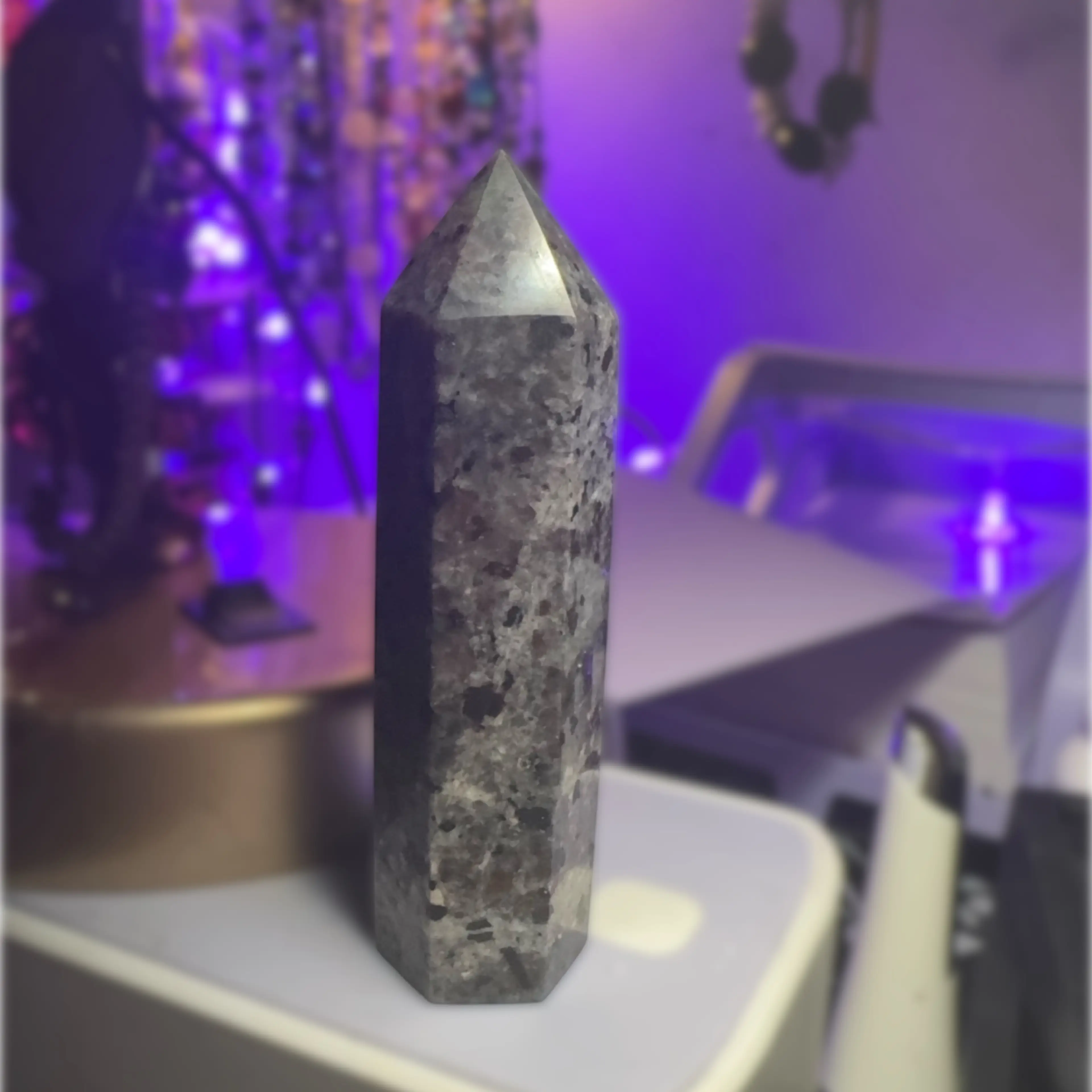 Image 1 of 7