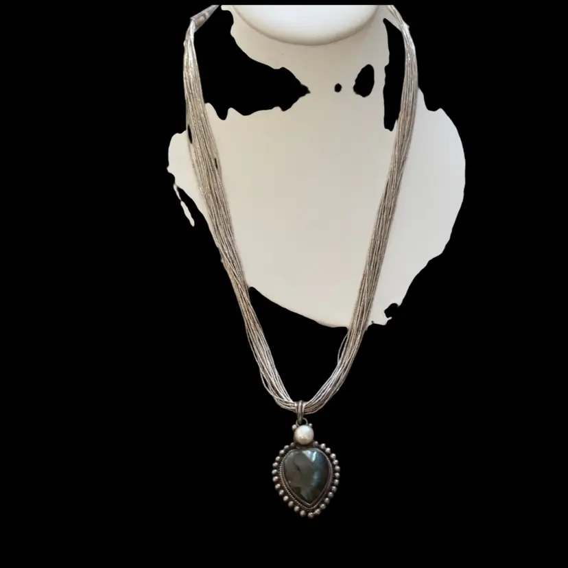 Liquid Silver Necklace With Pendant