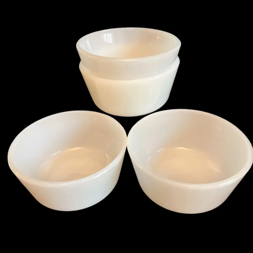 VTG Fire King/Anchor Hocking Custard Cups ~ ramekins 6 oz White Milk Glass Set Of 4