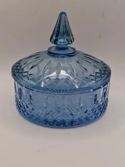 Indiana Glass Ice Blue "Princess" Covered Candy/Nut Dish 6"
