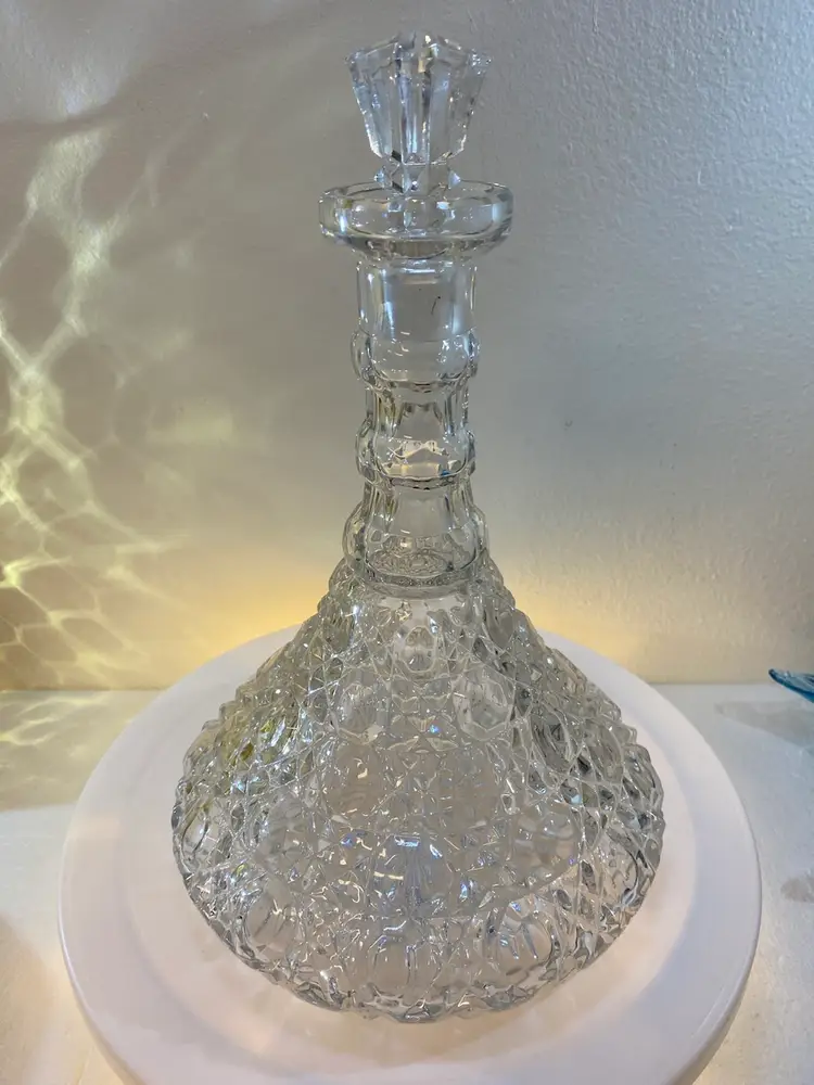 Cut Lead Crystal Ship Captains Table Whiskey/Wine Decanter Ex Con