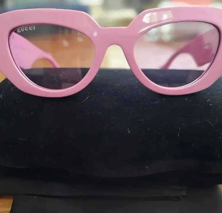 New With Case-Gucci Pink and Gold Glasses with Signature Style