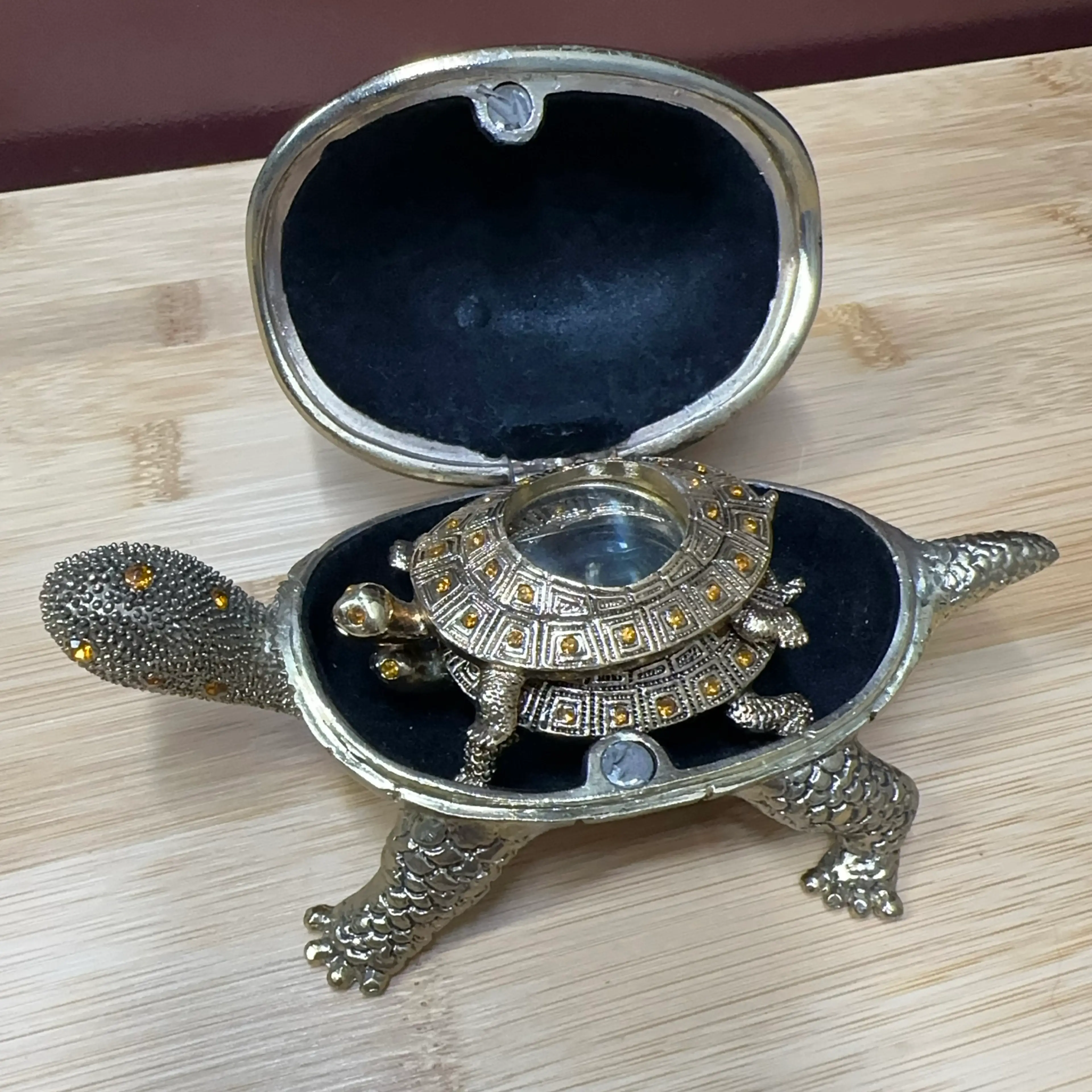 Image 2 of 6