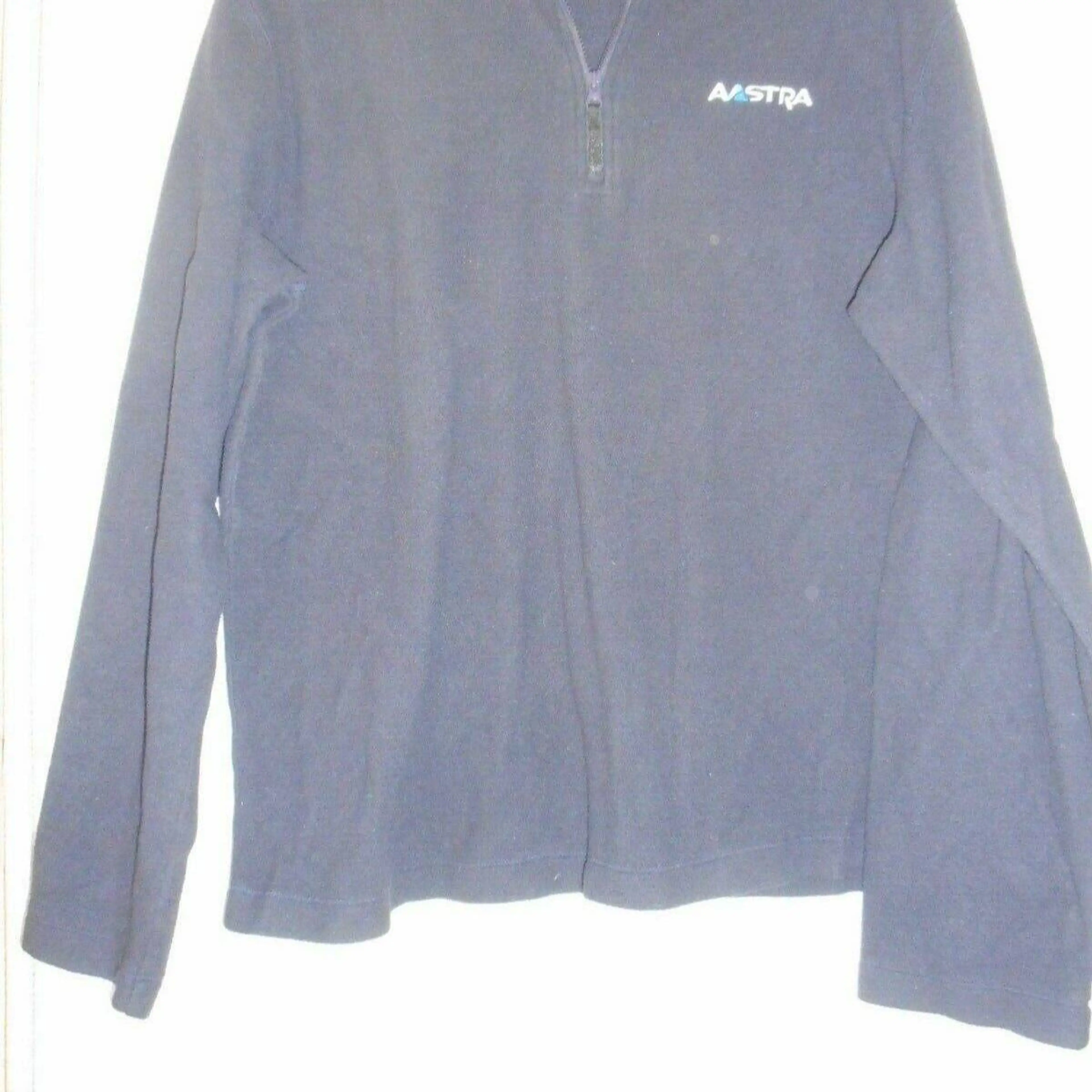 Image 2 of 7