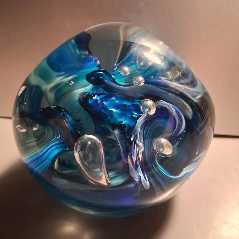 Vintage 1995 Ron Schuster Large Controlled Bubble/Air-Trap Paperweight