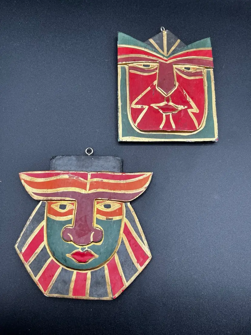 Pair Of Wooden Tribal Masks Wall Hangings 🎭
