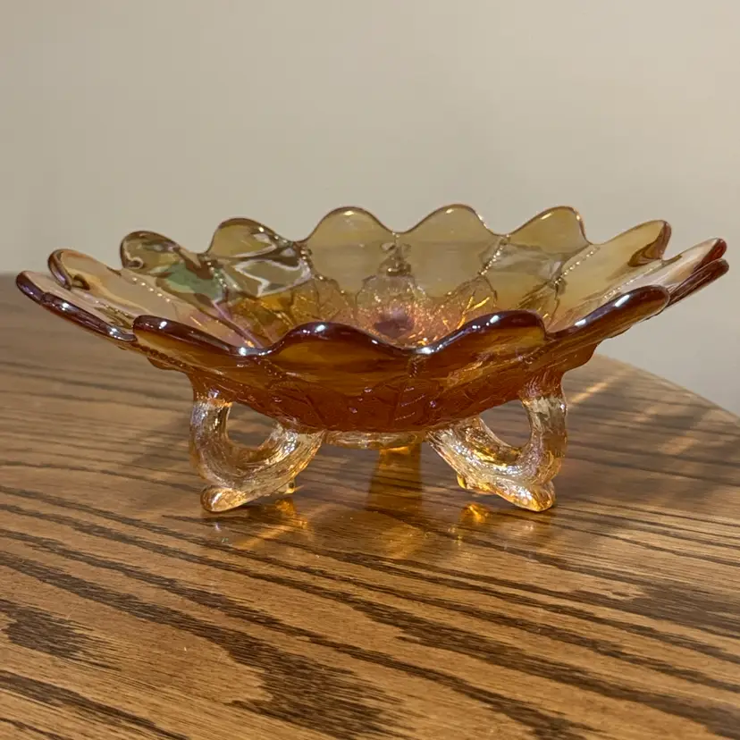 Northwood LEAF AND BEADS Marigold Carnival Tri-Footed 8" Bowl