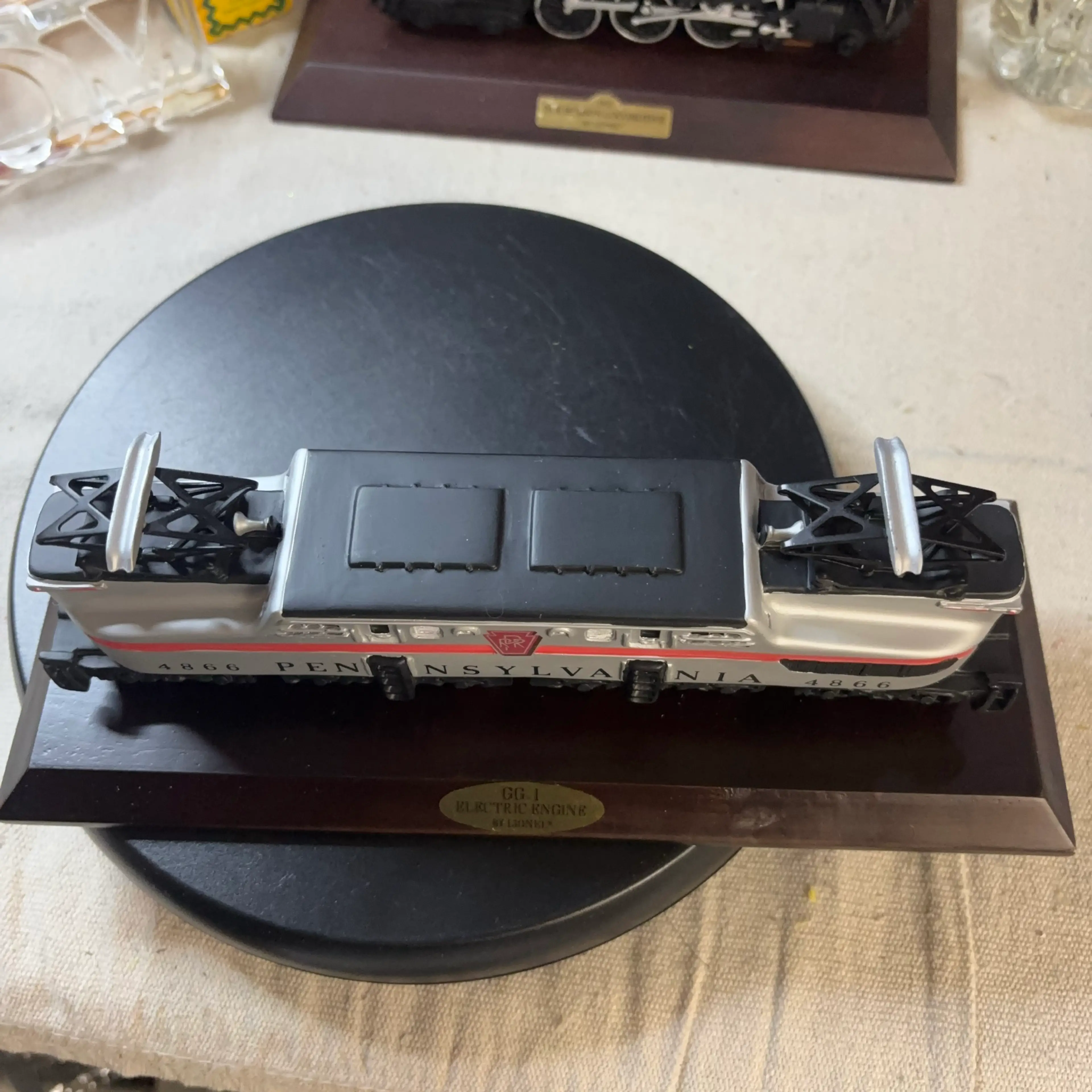 Image 2 of 3