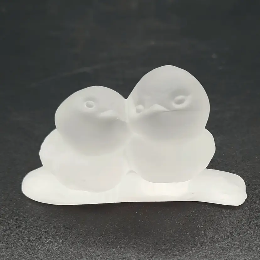 Vintage Hallmark 1976 Crystal Frosted Satin Love Birds Figurine