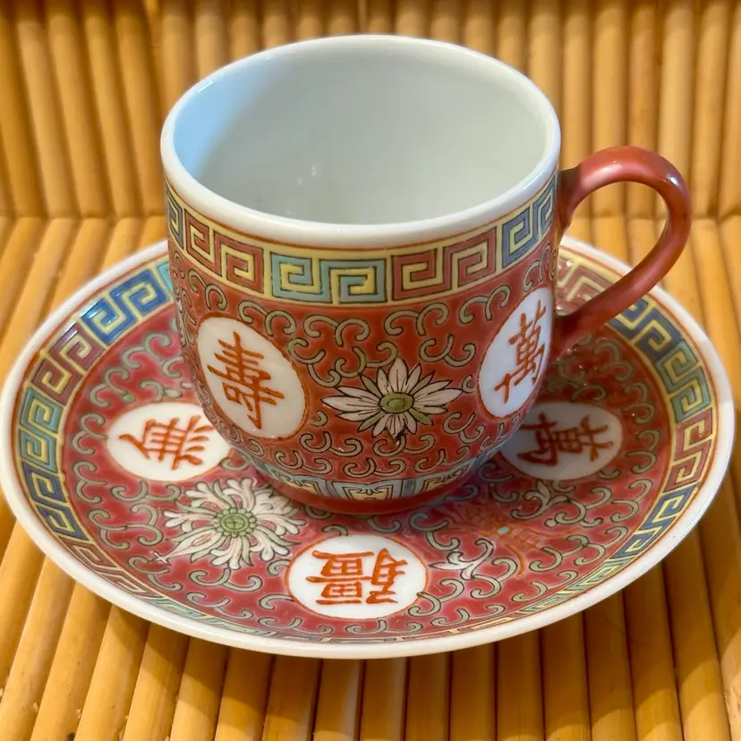 Chinese porcelain tea cup & saucer Famille Rose longevity pattern