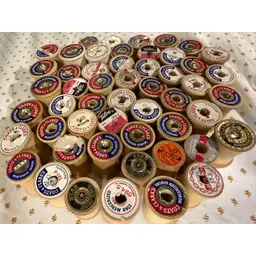 #11 ~ 51 Small And Medium Old Empty Wooden Spools