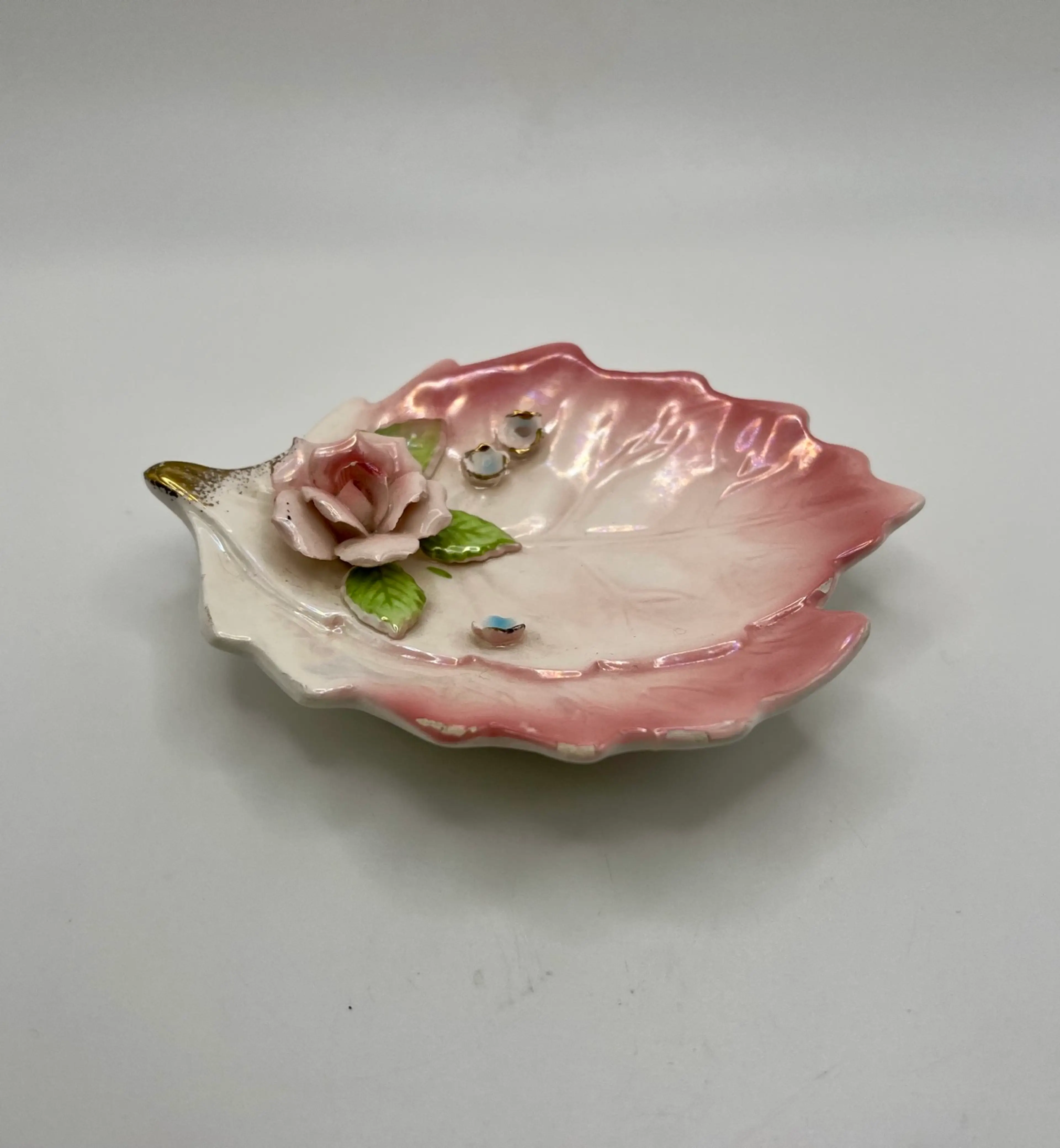 Image 2 of 5