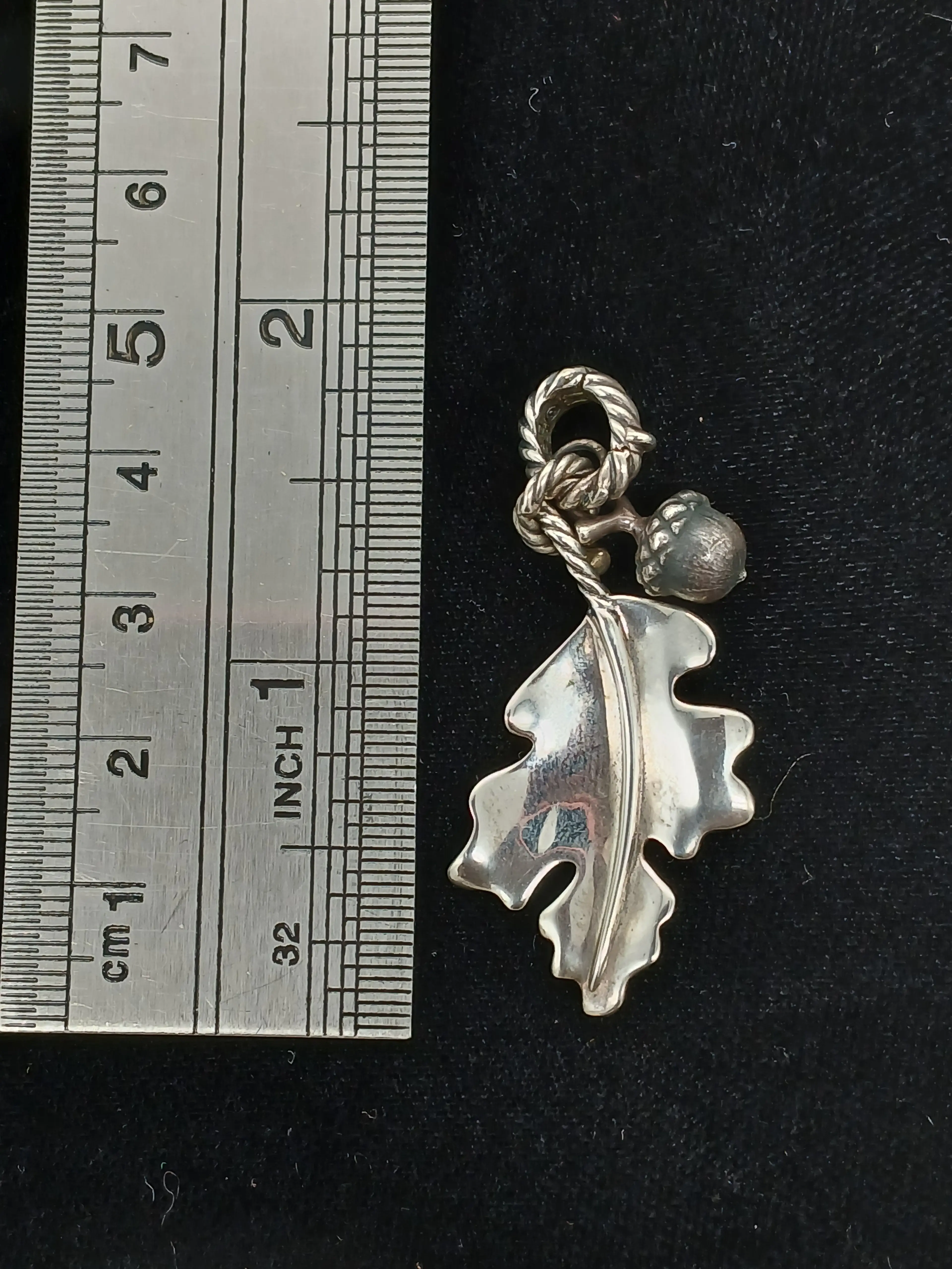Image 3 of 4