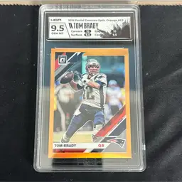 2019 Donruss Optic Tom Brady Orange Prizm /199 HGA 9.5