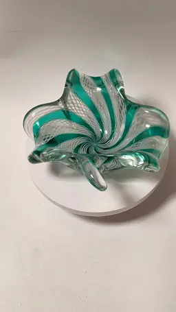 Murano Zanfirico Latticino 3-Leaf Clover Dish Bowl Green White Ribbons - READ