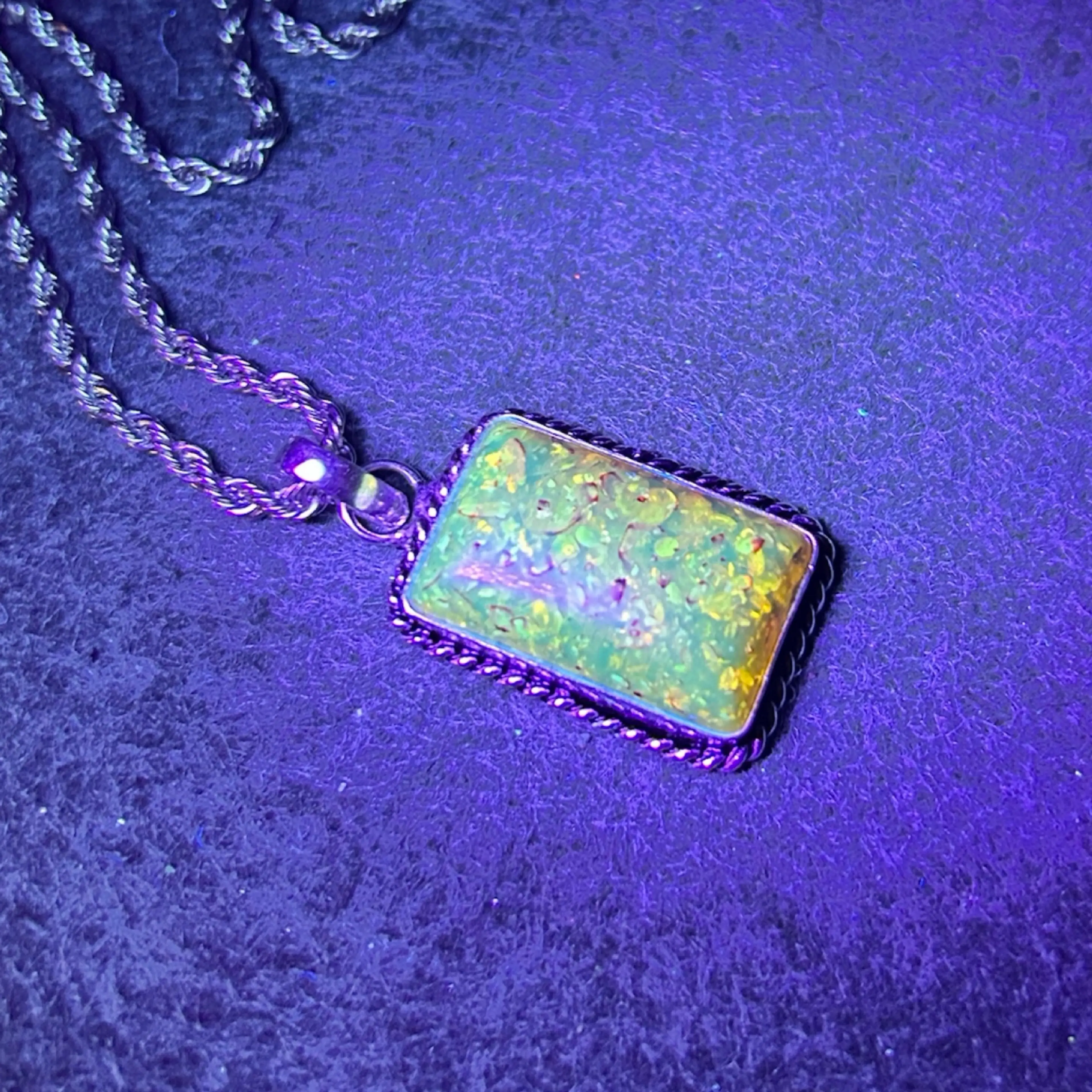 Image 2 of 2