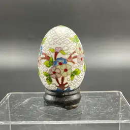 #01 - White Enamel Cloisonné Egg Butterfly and Floral Pattern with Stand Easter Spring
